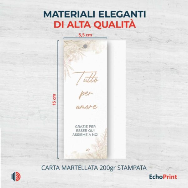 Eleganti segnaposto matrimonio in carta martellata con nastro decorativo.